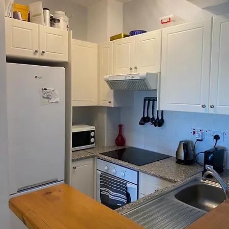 Newly Renovated- Regina Gardens 1, Venus 500 M, Sea&sunsets View, License Ooo7141 Appartement *